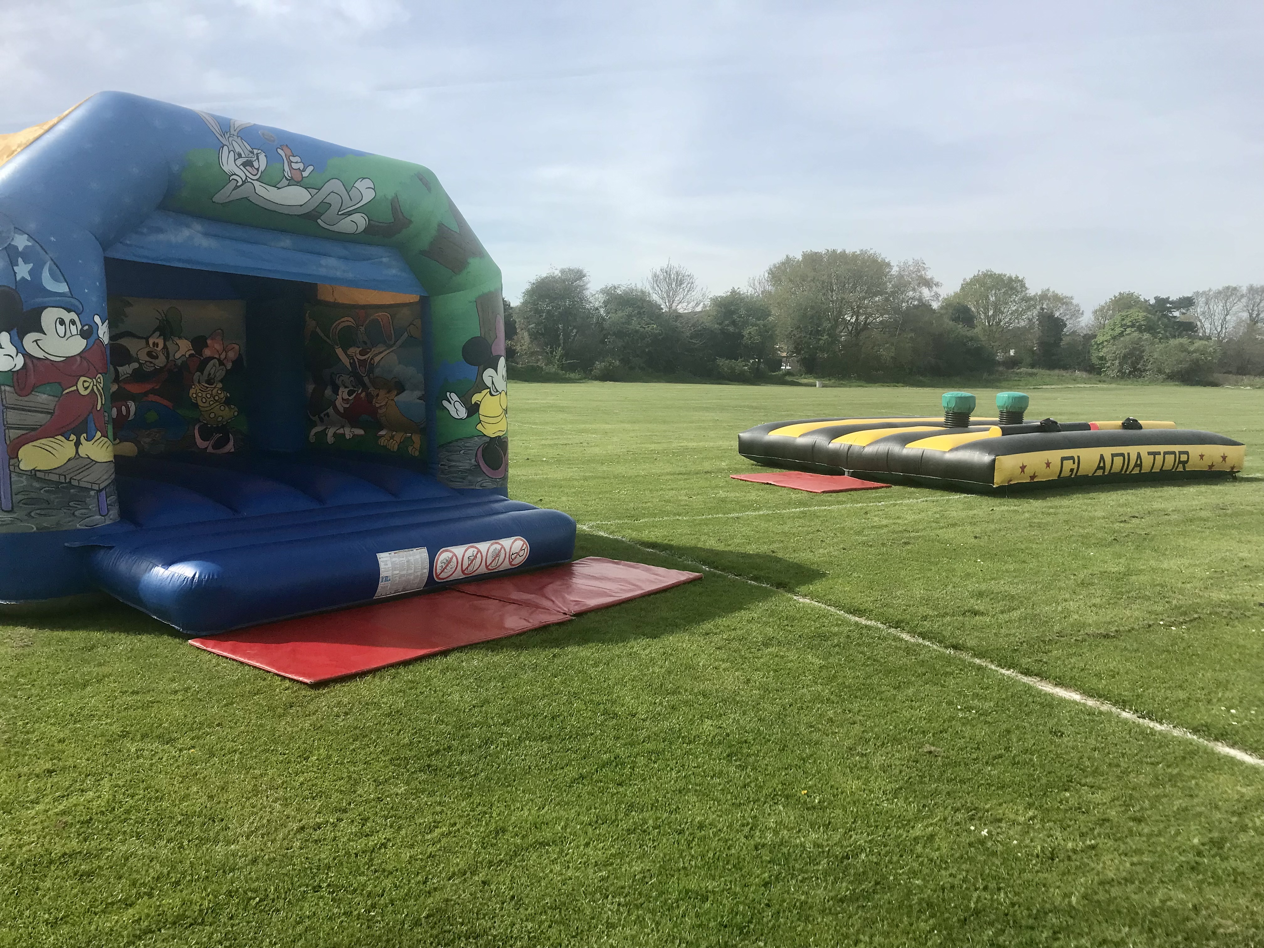 bouncy castle and inflatable games hire Bexley 